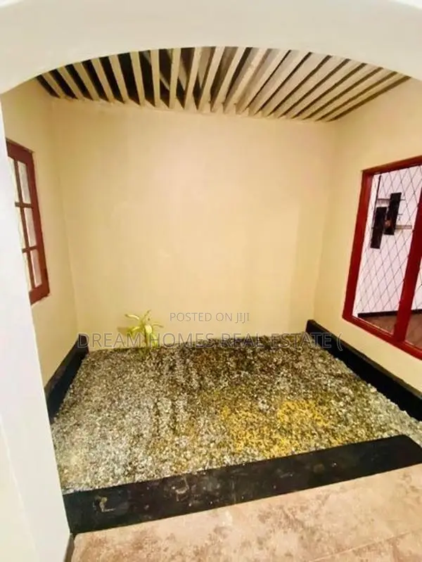 4-Bedroom House for Rent Nugegoda