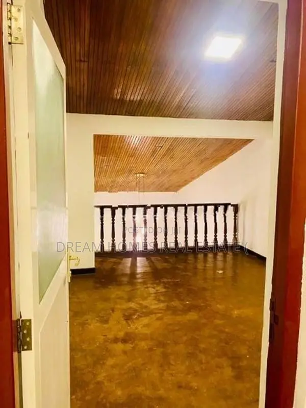 4-Bedroom House for Rent Nugegoda