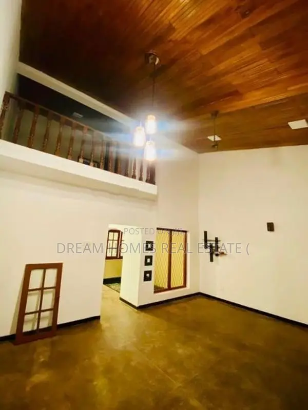 4-Bedroom House for Rent Nugegoda