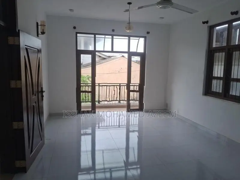 B/n 1 St-Floor 3 B/r House for Rent