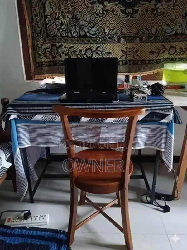 Sharing Room for Rent in Borella- Boys Only