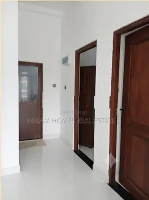 Modern 4-Bedroom House for Sale – Athurugiriya