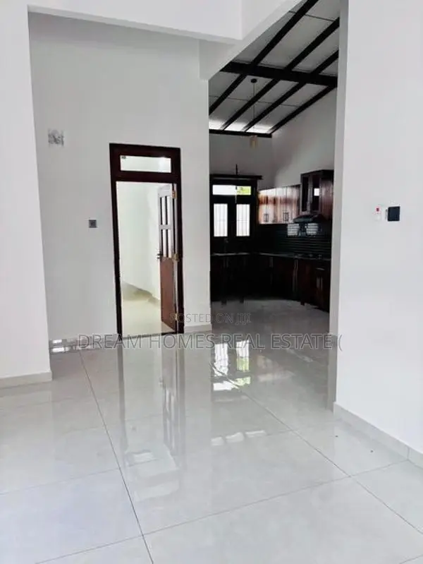 Brand New Single-Storied House for Sale – Athurugiriya