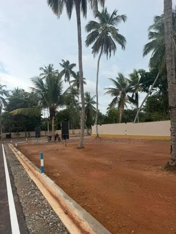 Residential Land for Sale Boralesgamuwa