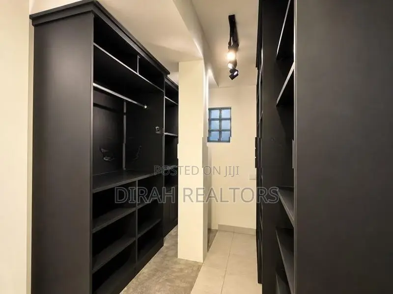 4BR Luxury House for Sale | Moratuwa (ZR-0026)