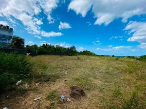 Prime Beachfront Land For Sale - Nilaveli Road, Trincomalee
