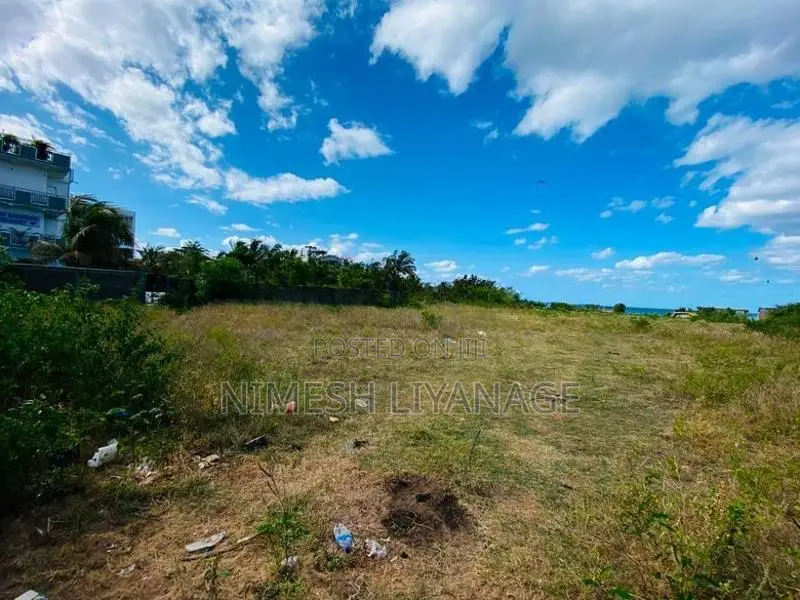 Prime Beachfront Land For Sale - Nilaveli Road, Trincomalee