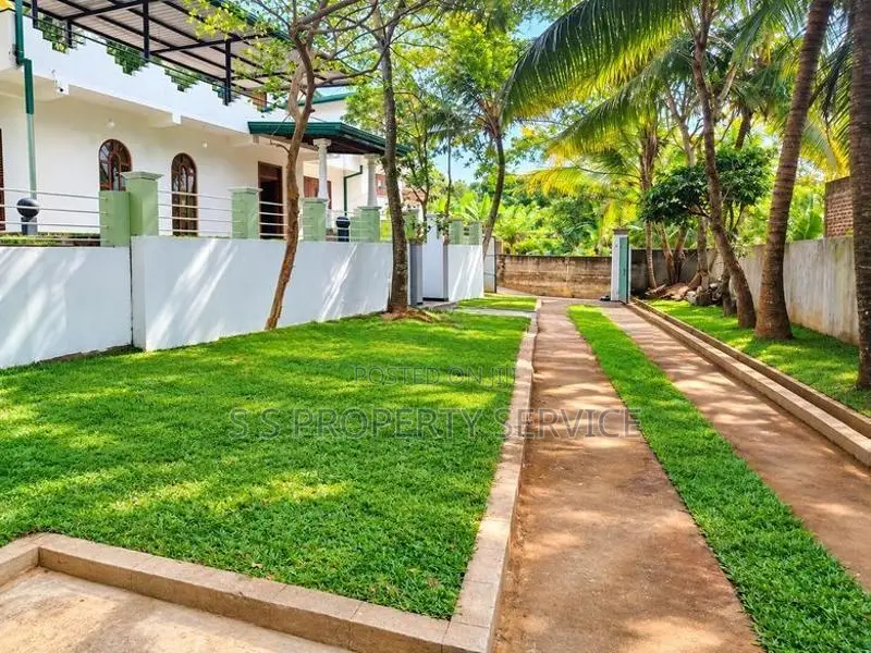 2 Story House for Sale in Kegalle (ssph-126)