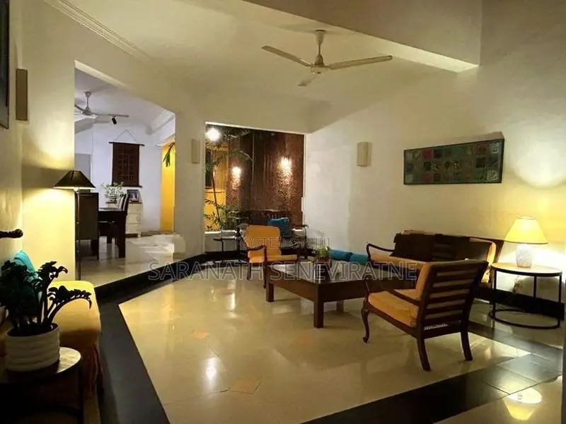 House With a Beautiful Garden - Located in Quiet Residential Nugegoda