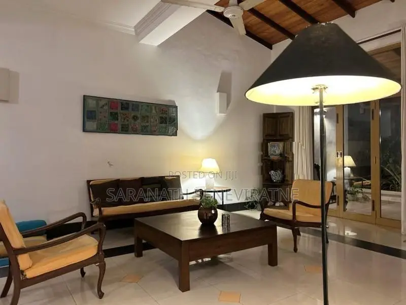 House With a Beautiful Garden - Located in Quiet Residential Nugegoda