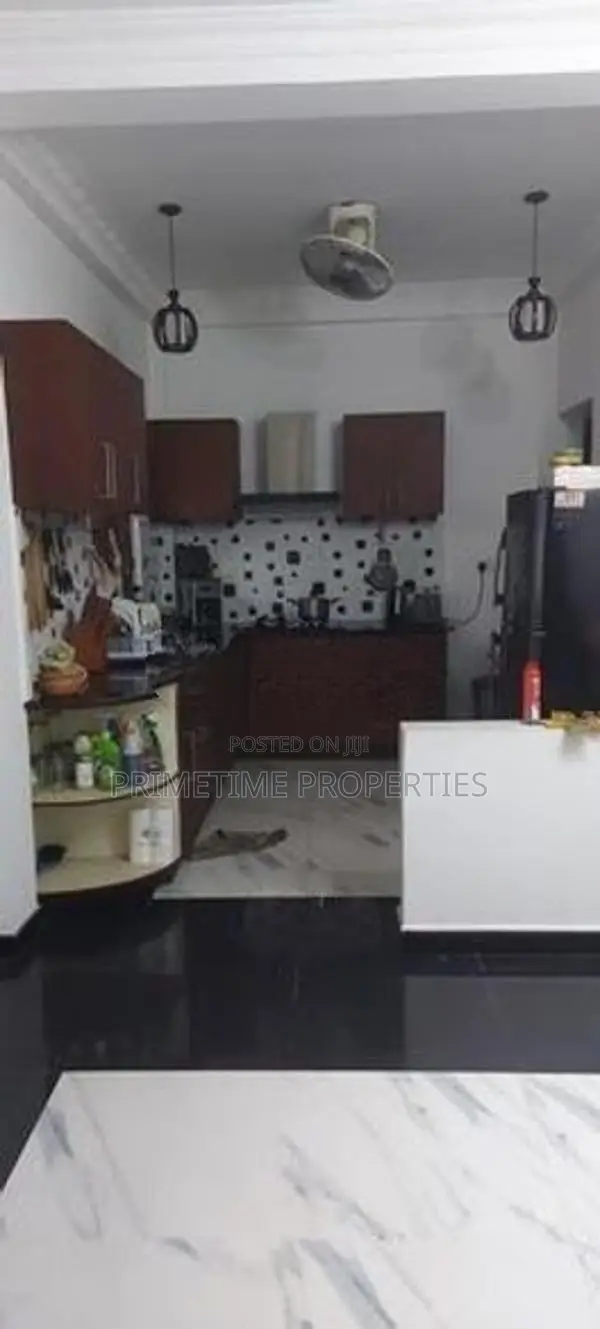 (KR997) Two Storey House for Rent in Seeduwa