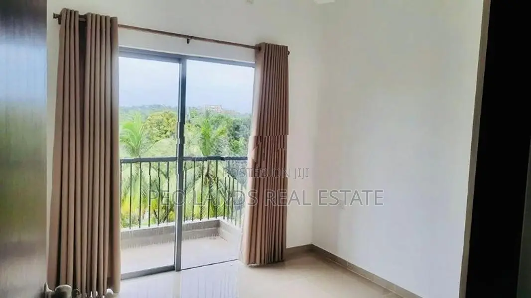(MA336) Apartment for Sale in Elixia 3C's Resort Malabe