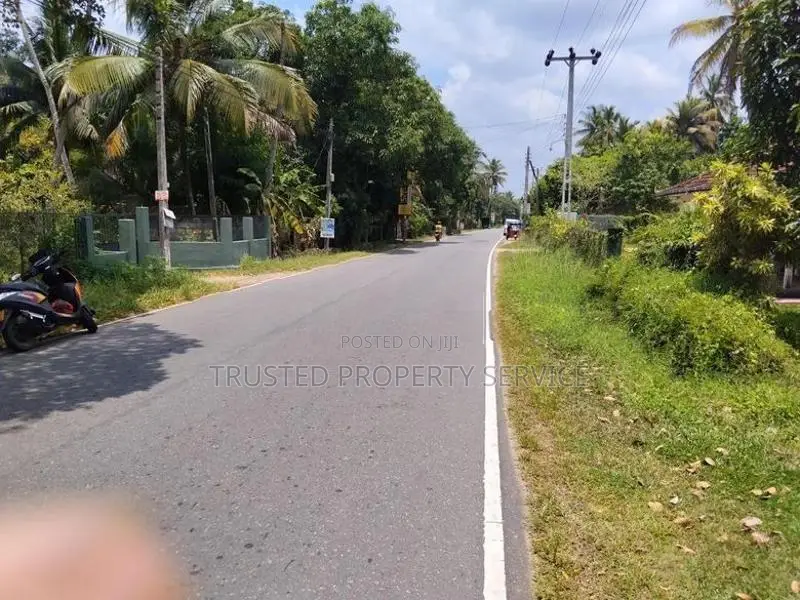 House for Sale පොල්ගහවෙල