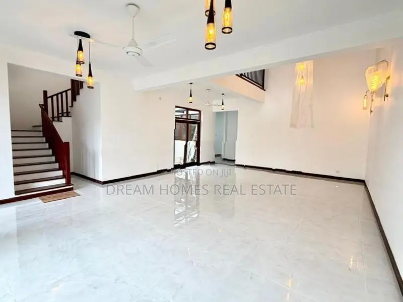 Brand New Modern Luxury House for Sale – Battaramulla