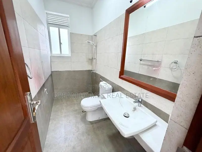 Brand New Modern Luxury House for Sale – Battaramulla