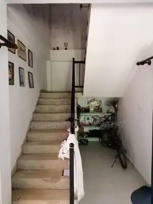 Incomplete House for Sale Kandy Pilawala