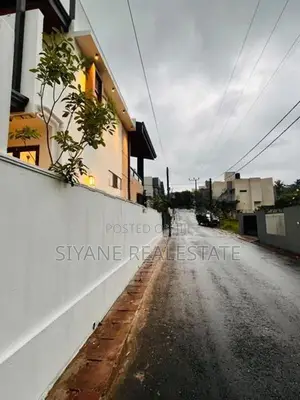 Brand New House for Sale in Kahanthota Road Malabe