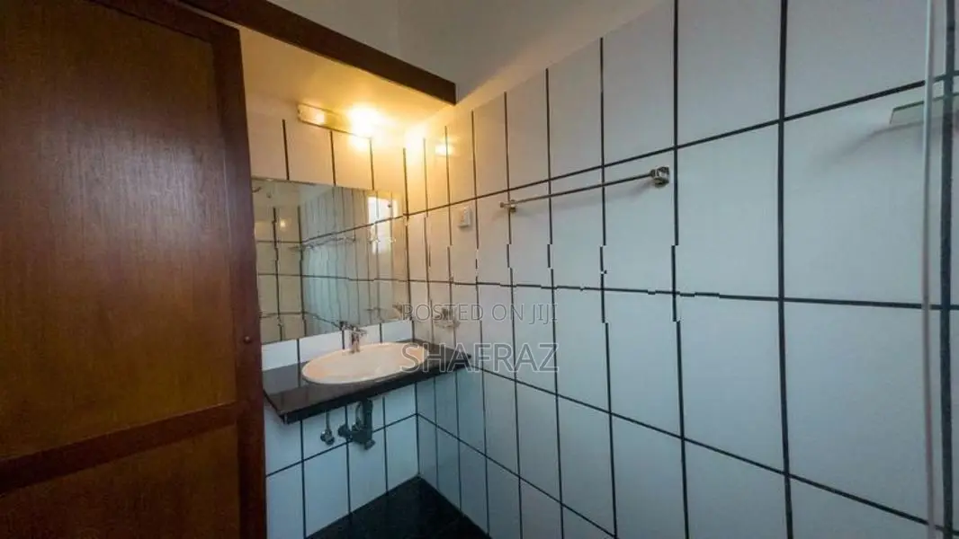 Two Bedroom Apartment for Rent in Mount Lavinia