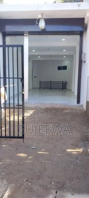 Main Road Facing Commercial Property Pujapitiya