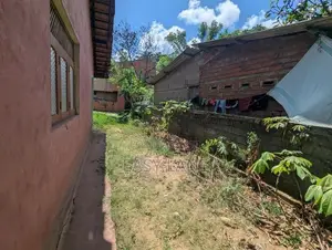 කටුනාකට ගුවන්තොටුපලට ලගින්ම ඉඩම