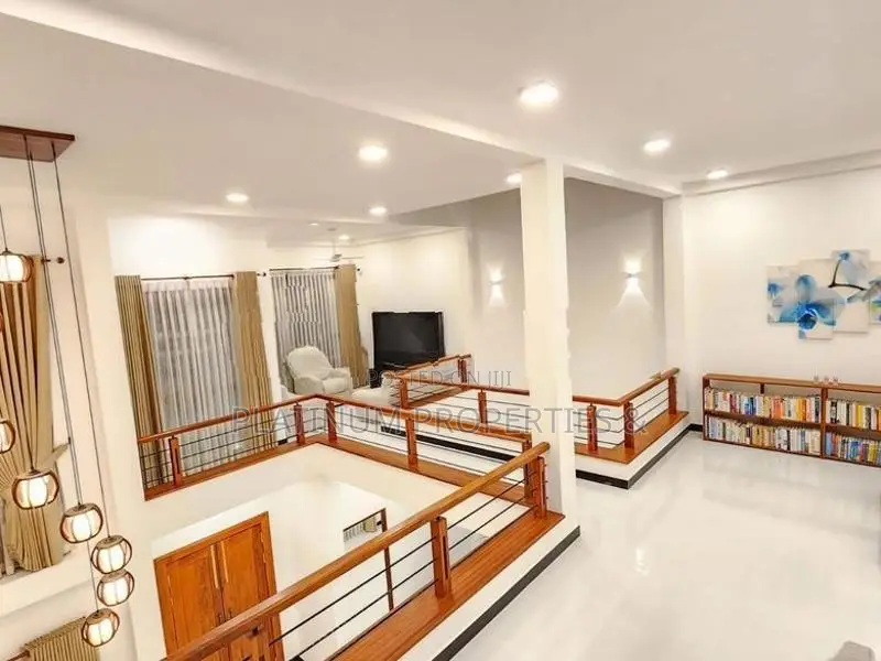 Brand New Super Luxury House For Sale In Piliyandala Madapatha Road.