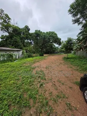 Land for Sale Akuregoda