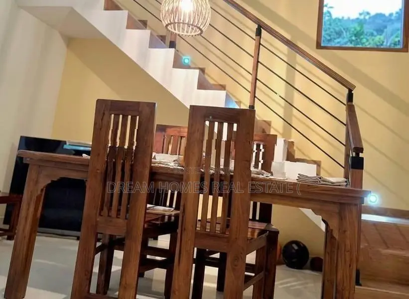 Modern 4-Bedroom House for Sale – Athurugiriya