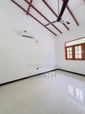 Well Build Brand New House In Malabe