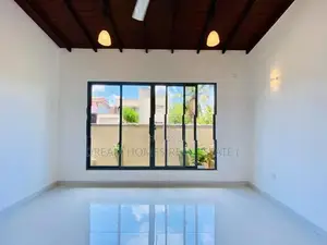 Modern 3BR Single-Storey House – Athurugiriya