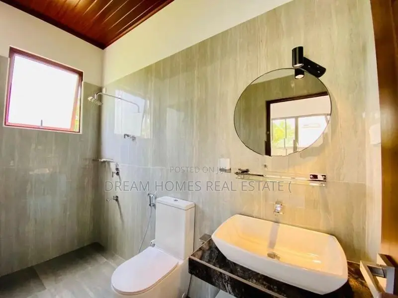 Modern 3BR Single-Storey House – Athurugiriya