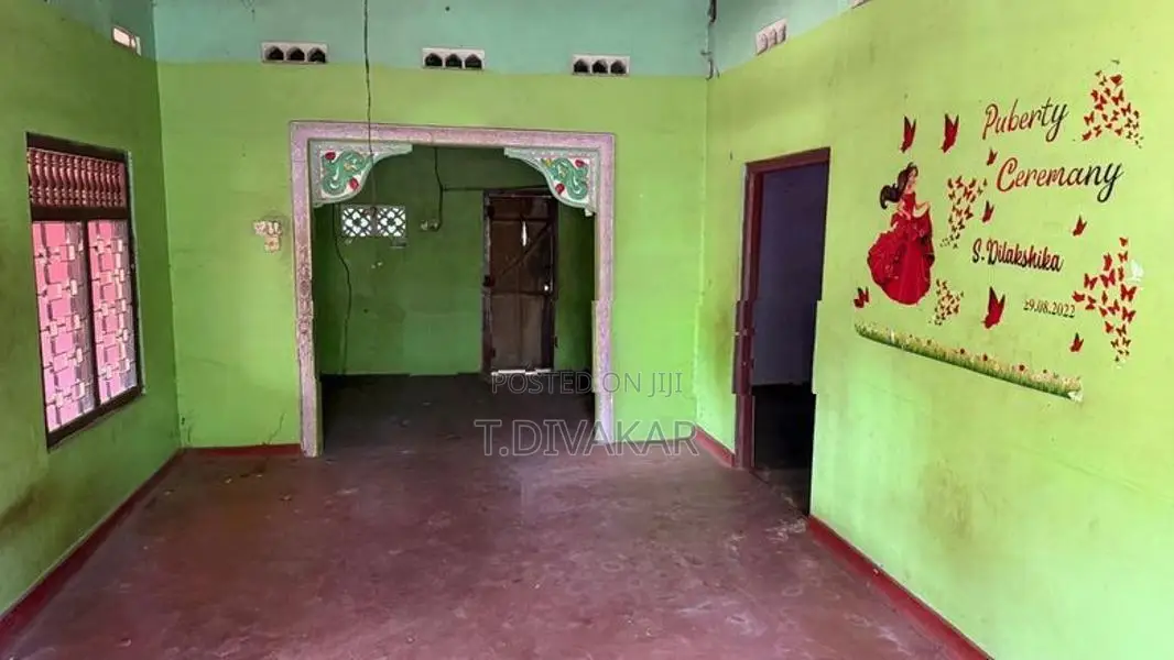 House for Sale at Suthumalai