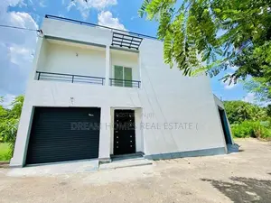 4BR House in Millennium City, Athurugiriya