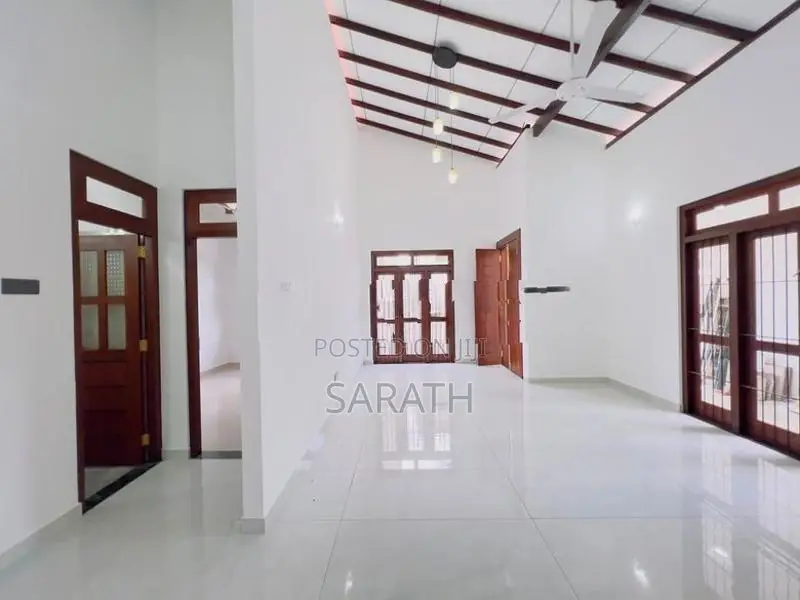 New Designed Brand House Sale Athurugiriya