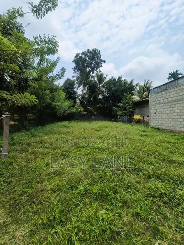 Land for Sale in Panagoda