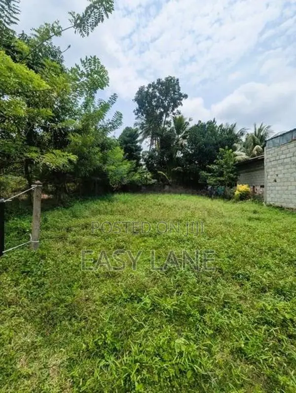 Land for Sale in Panagoda