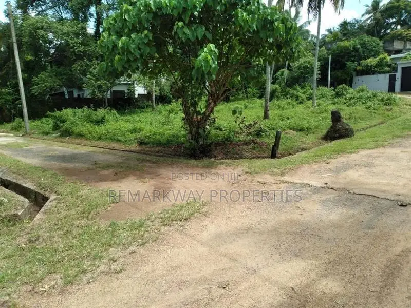 10 Perch Residential Land for Sale | Kadawatha