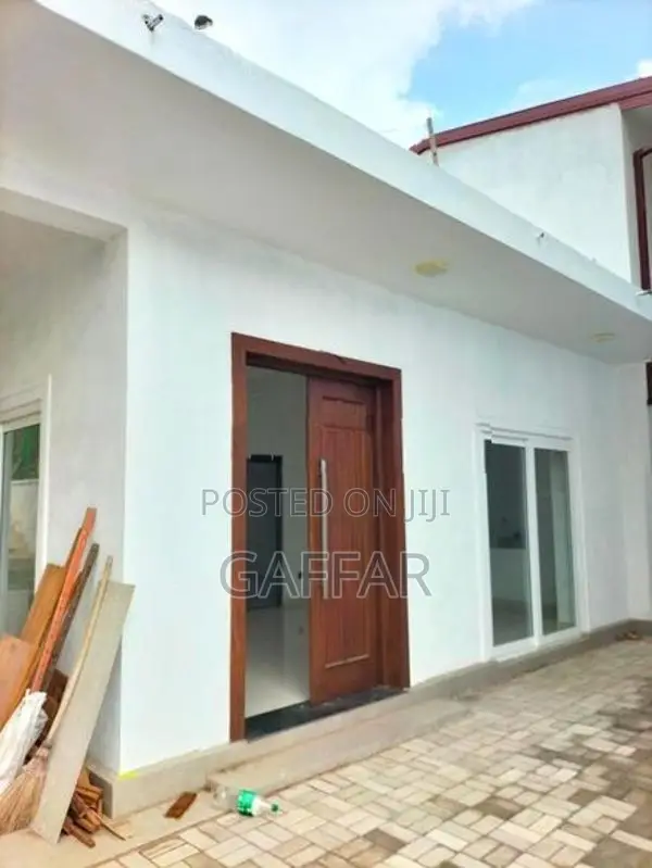 7 bedroom house for rent