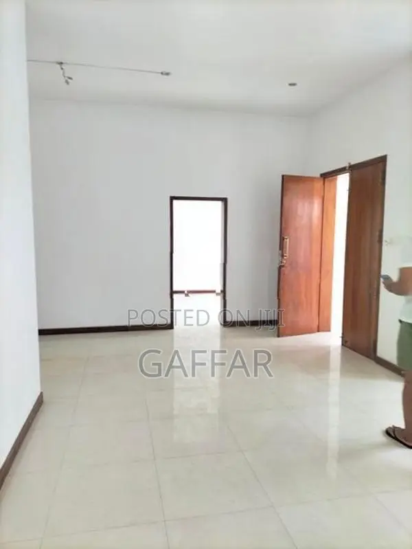 7 bedroom house for rent