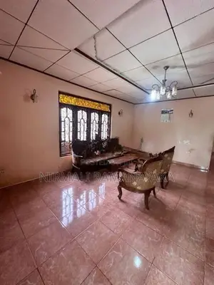Home With Land For Sale In Bibile