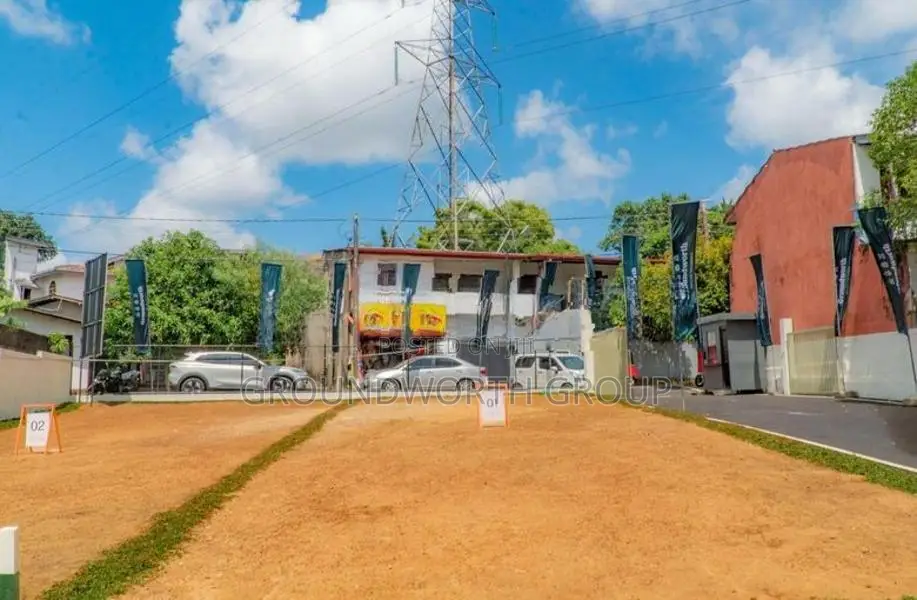 Valuable Land for Sale in Thalwathugoda