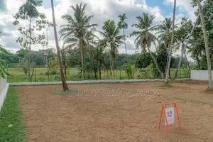 Valuable Land for Sale in Thalwathugoda