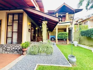 3-Storey House for Sale – Northern Castle Residencies, Hokandara
