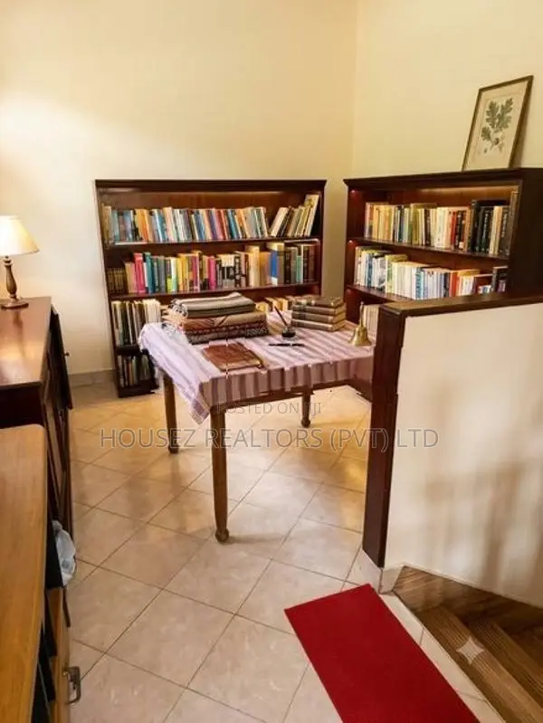 Spacious Two-Story House for Sale – Piliyandala