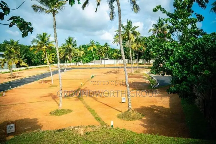 Premium Land for Sale Hokanadara