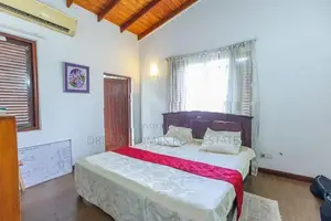 3-Story House for Rent in Thalawathugoda