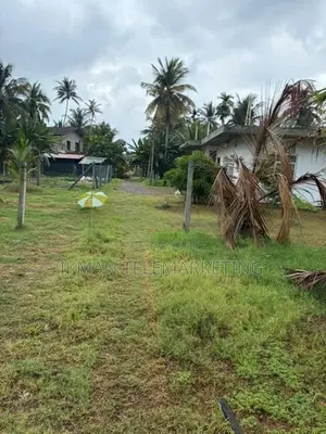 Land for Sale Uswetakeiyawa