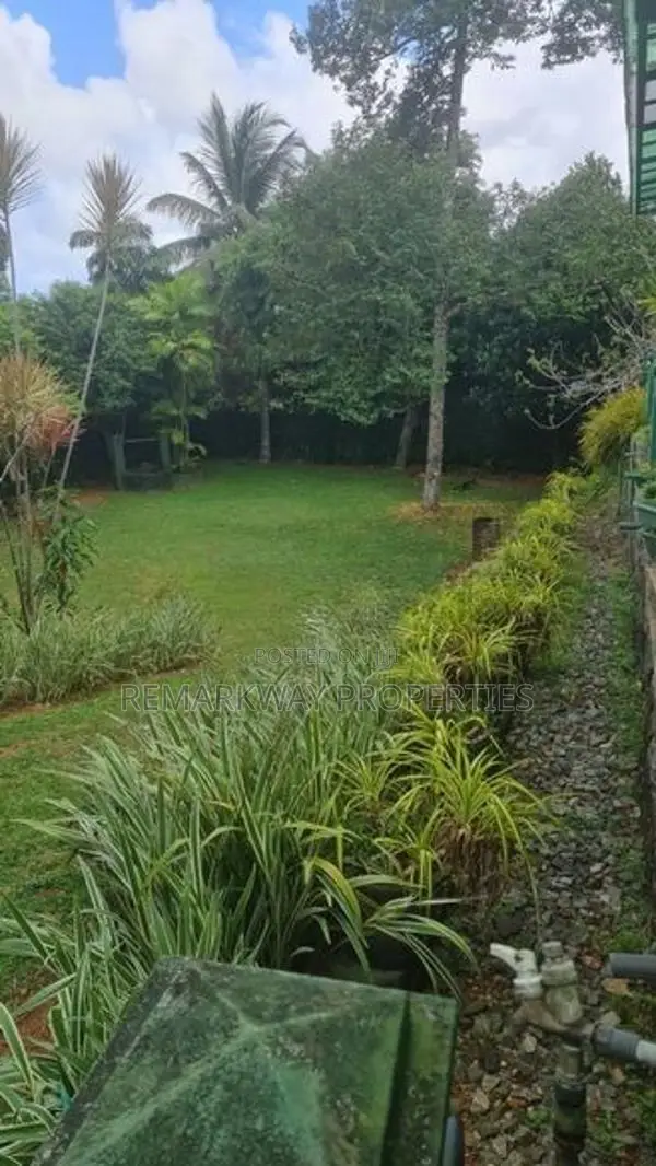 23.5 Perches of Prime Residential Land for Sale | Thalawathugoda
