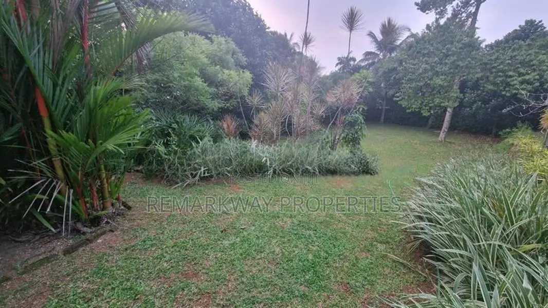 23.5 Perches of Prime Residential Land for Sale | Thalawathugoda