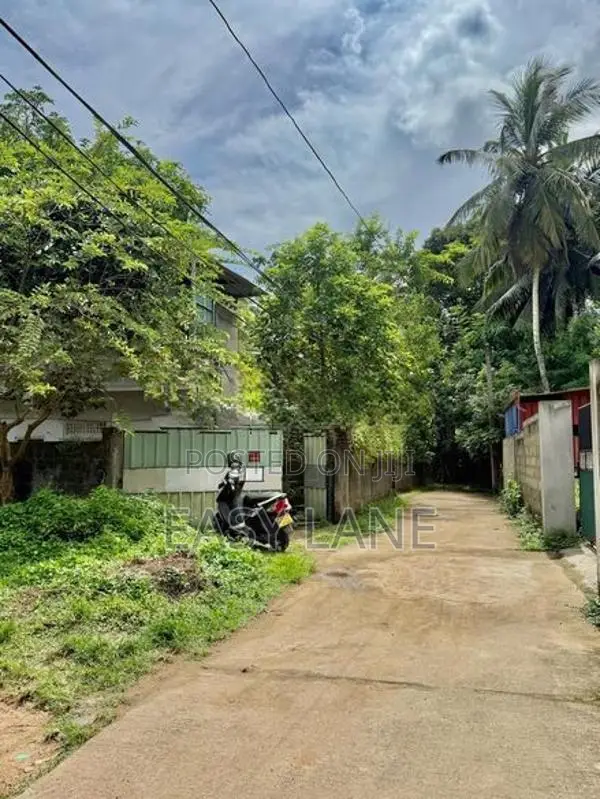 ‎වතුපිටිවල කලාපයට ආසන්නයෙන් බෝඩිං නිවාස සංකීරණය විකිණීමට