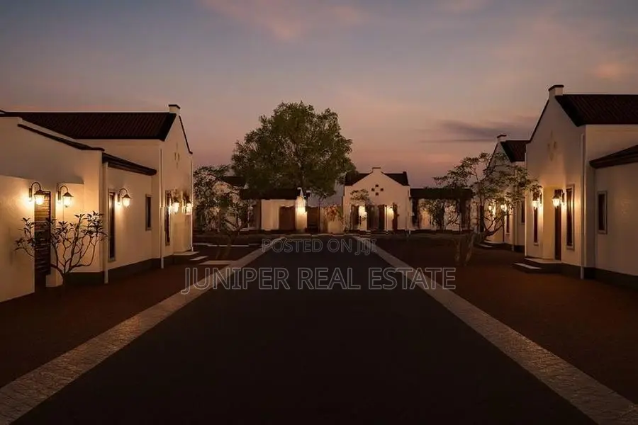 3 Bed Bath Commercial Villa with Private Pool in Unawatuna